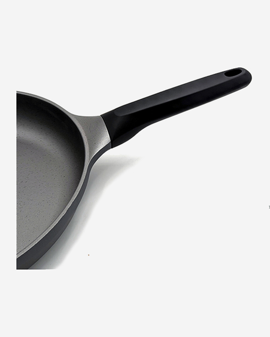 Prestige Cast Fry Pan 24Cm