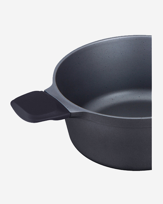 Prestige Cast Casserole 28Cm