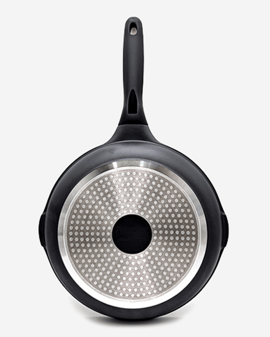 Prestige Cast Wok 28Cm