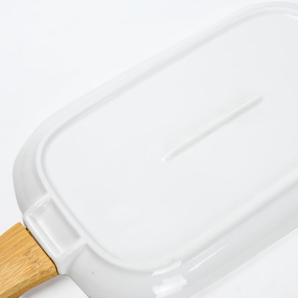 Shallow Porcelain Ceramic Plate with Bamboo Handle - Gourmet Serveware Tableware, 35x15x2.3cm, White - Brown