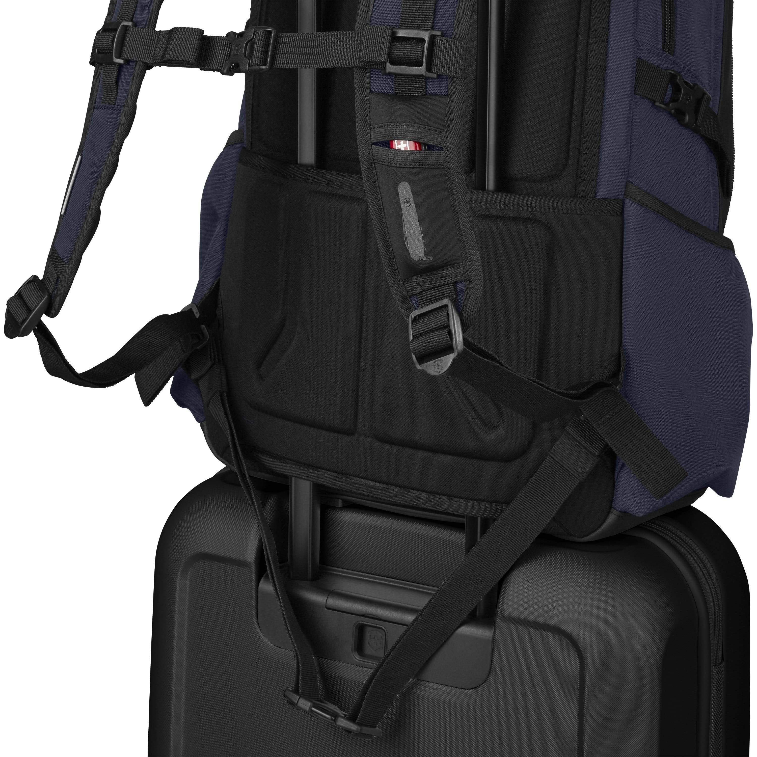 Victorinox Almont Original Deluxe Laptop Backpack