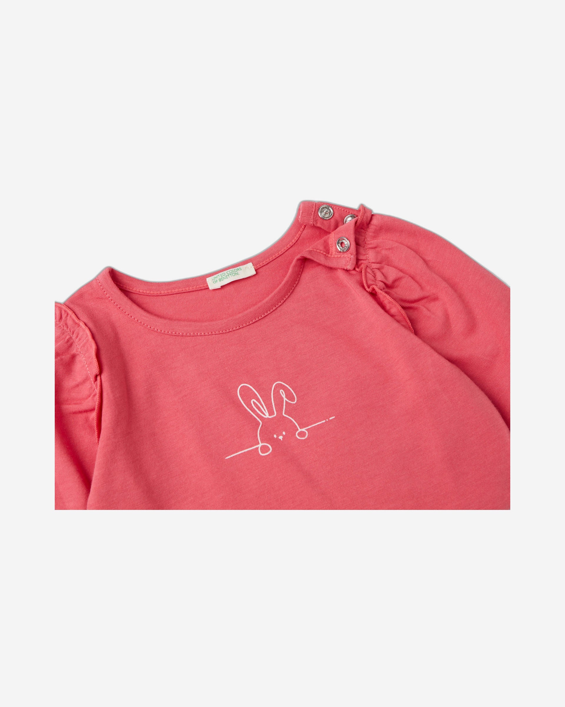 T-shirt and trousers set