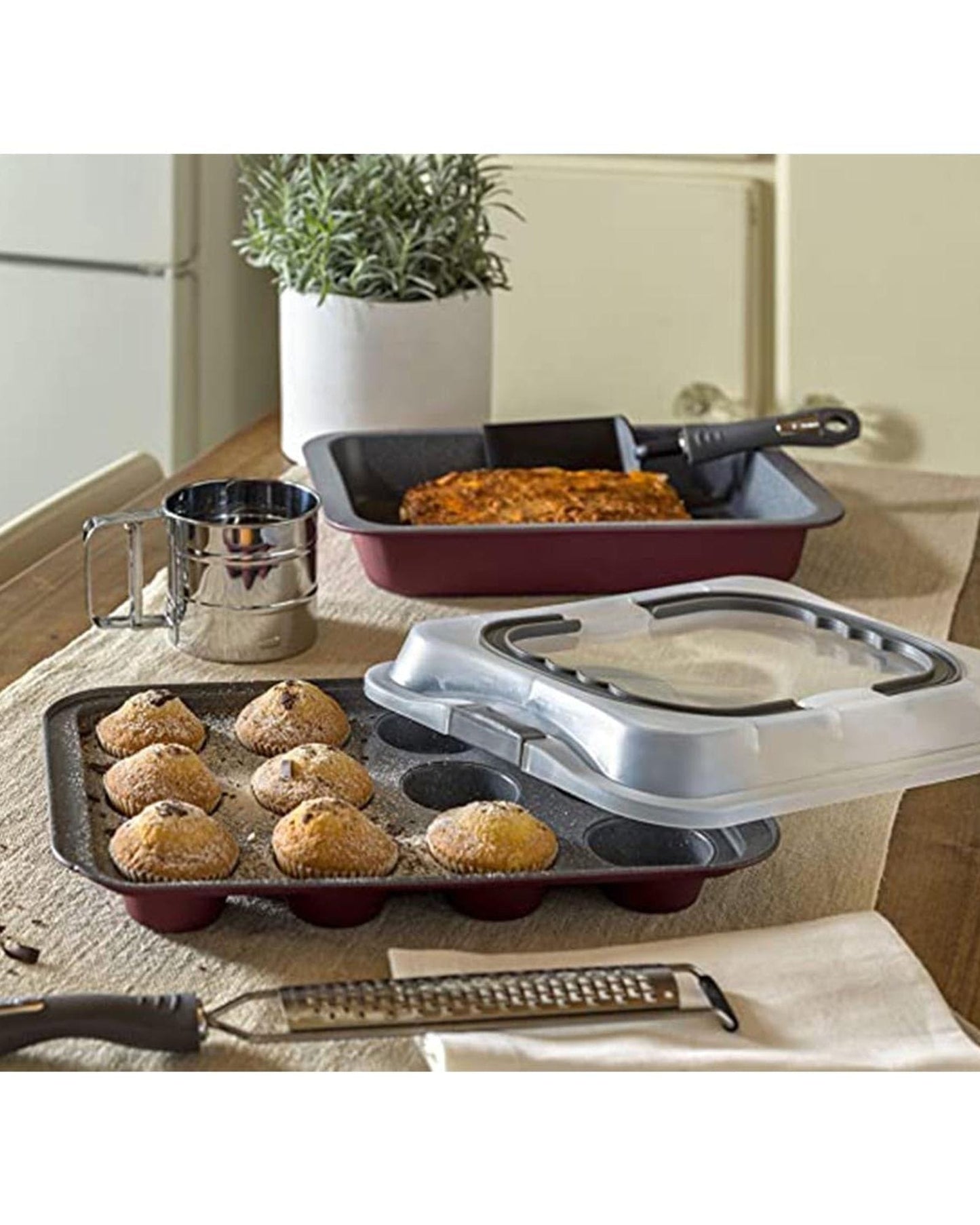 Tognana Porcellane Lasagne Pan Sweet Cherry