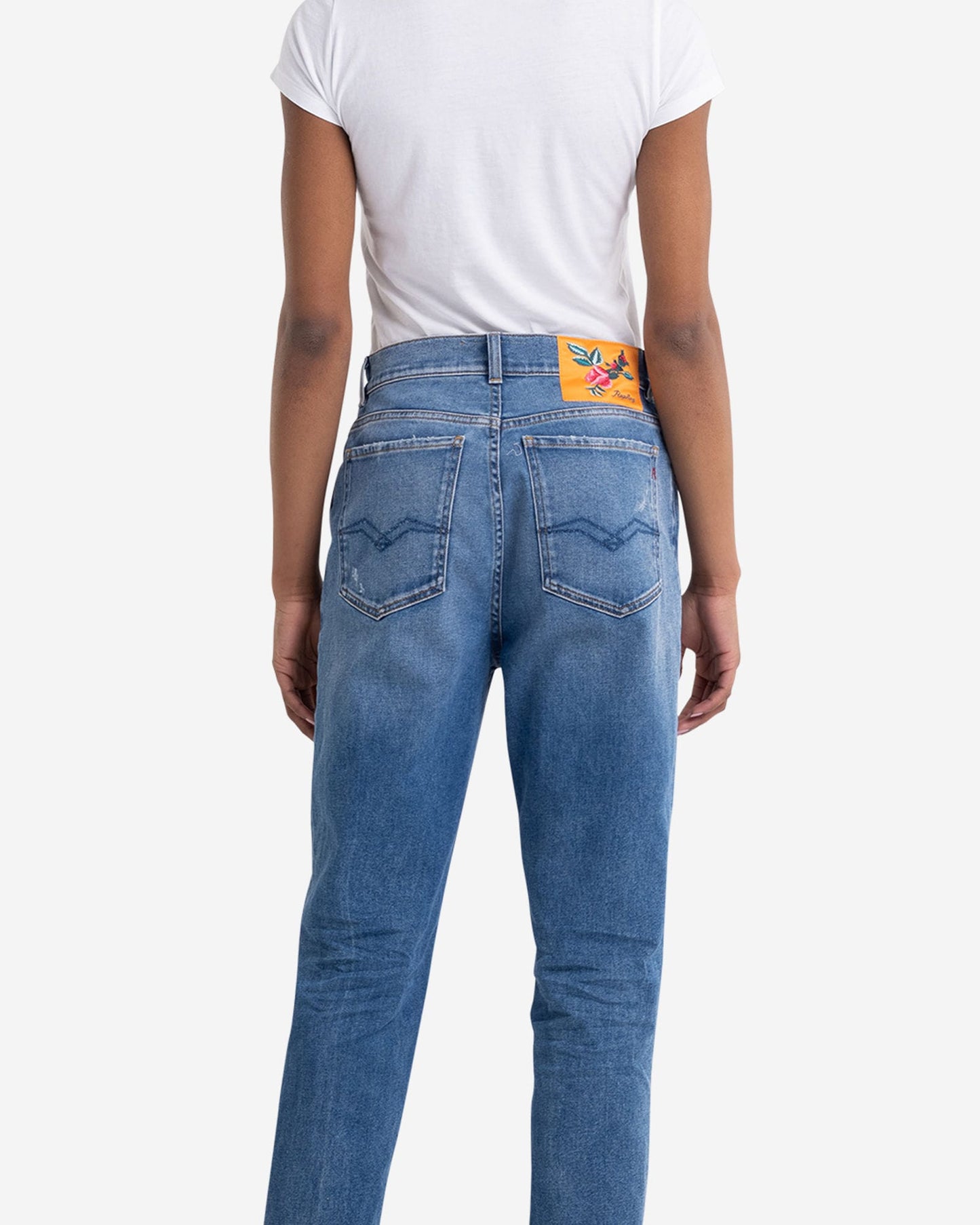 Rose Label Tapered Fit Kiley Jeans