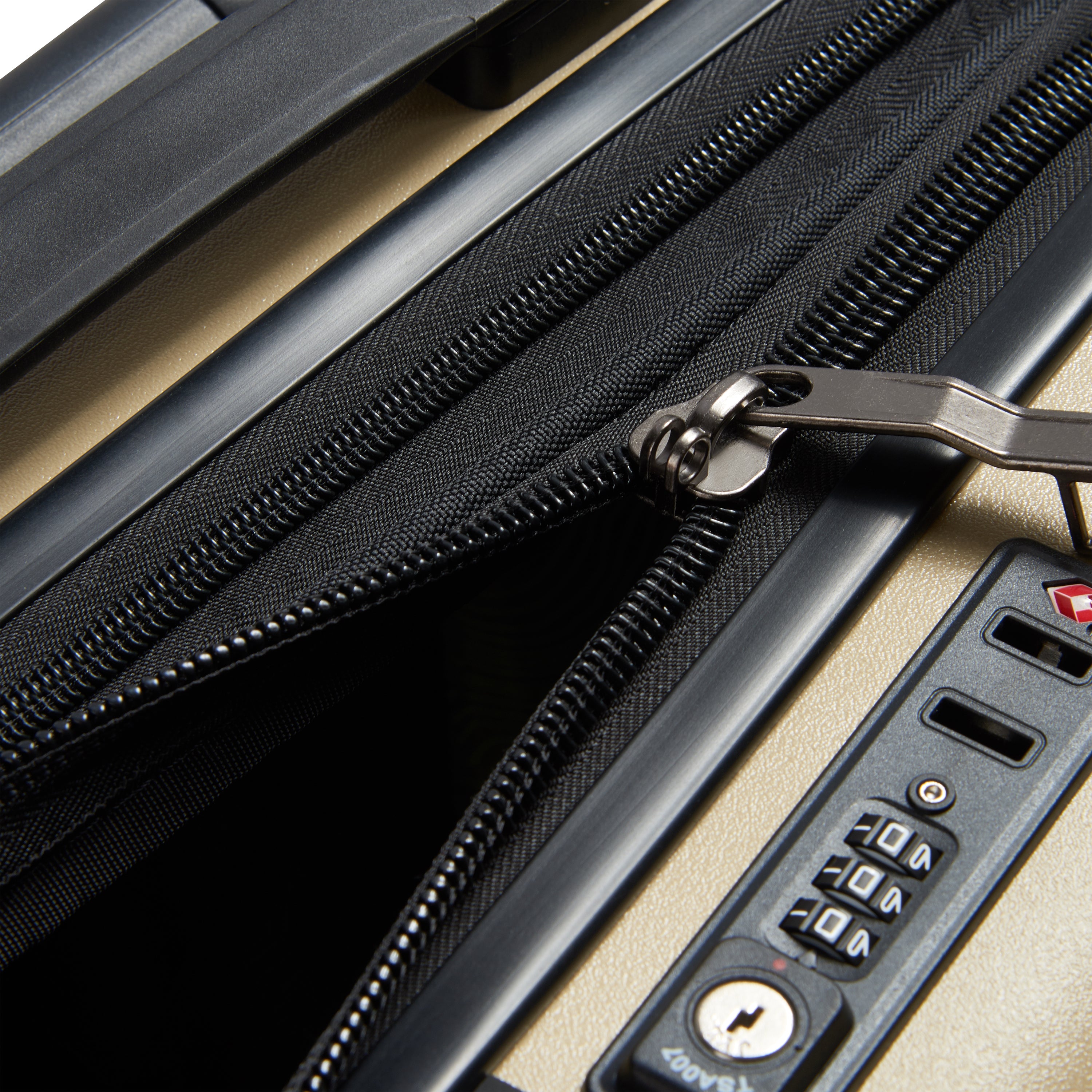 Jeep JH002B Hardcase 4 Double Wheel Expandable Trolley