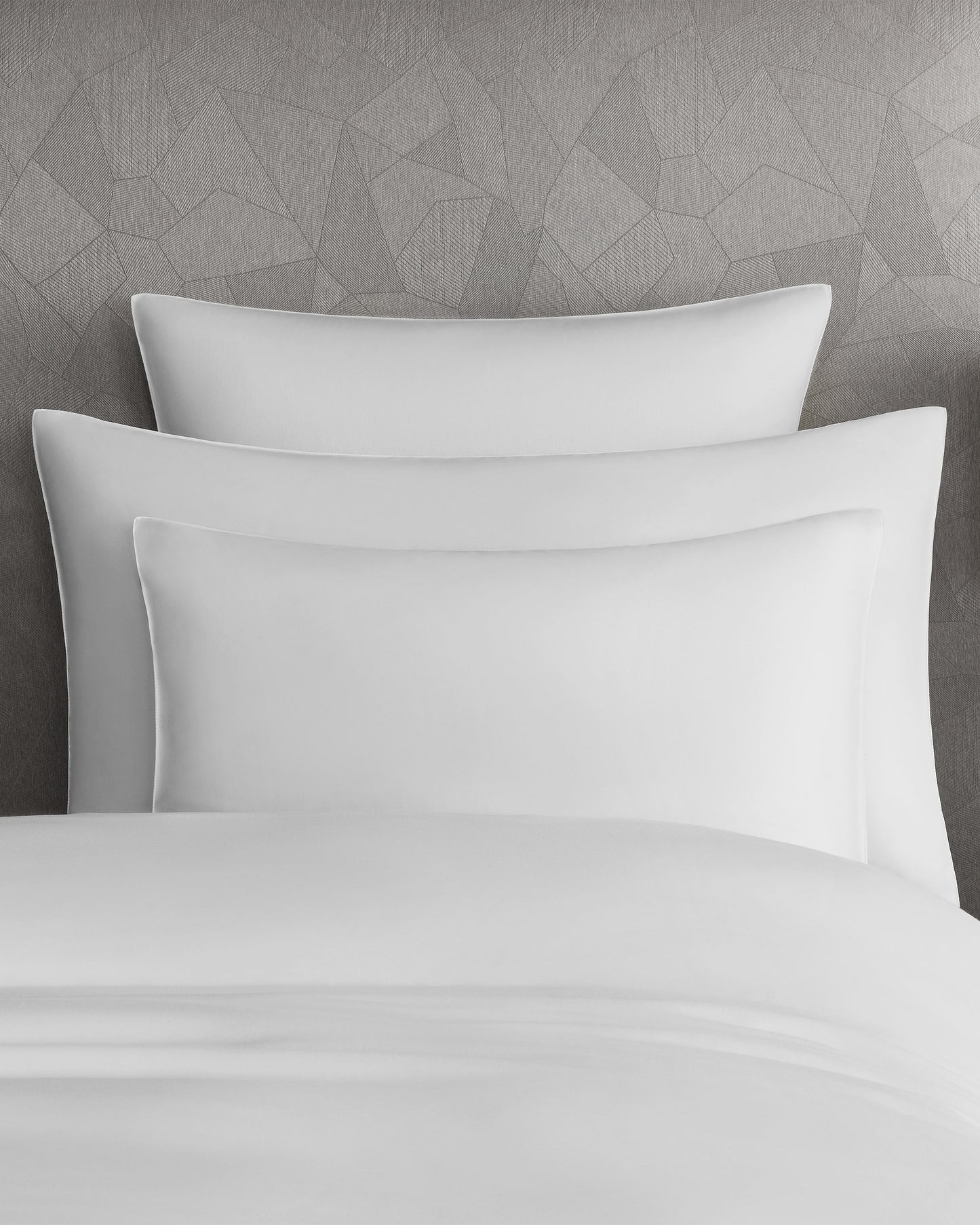 Togas Avari Pillowcase in White