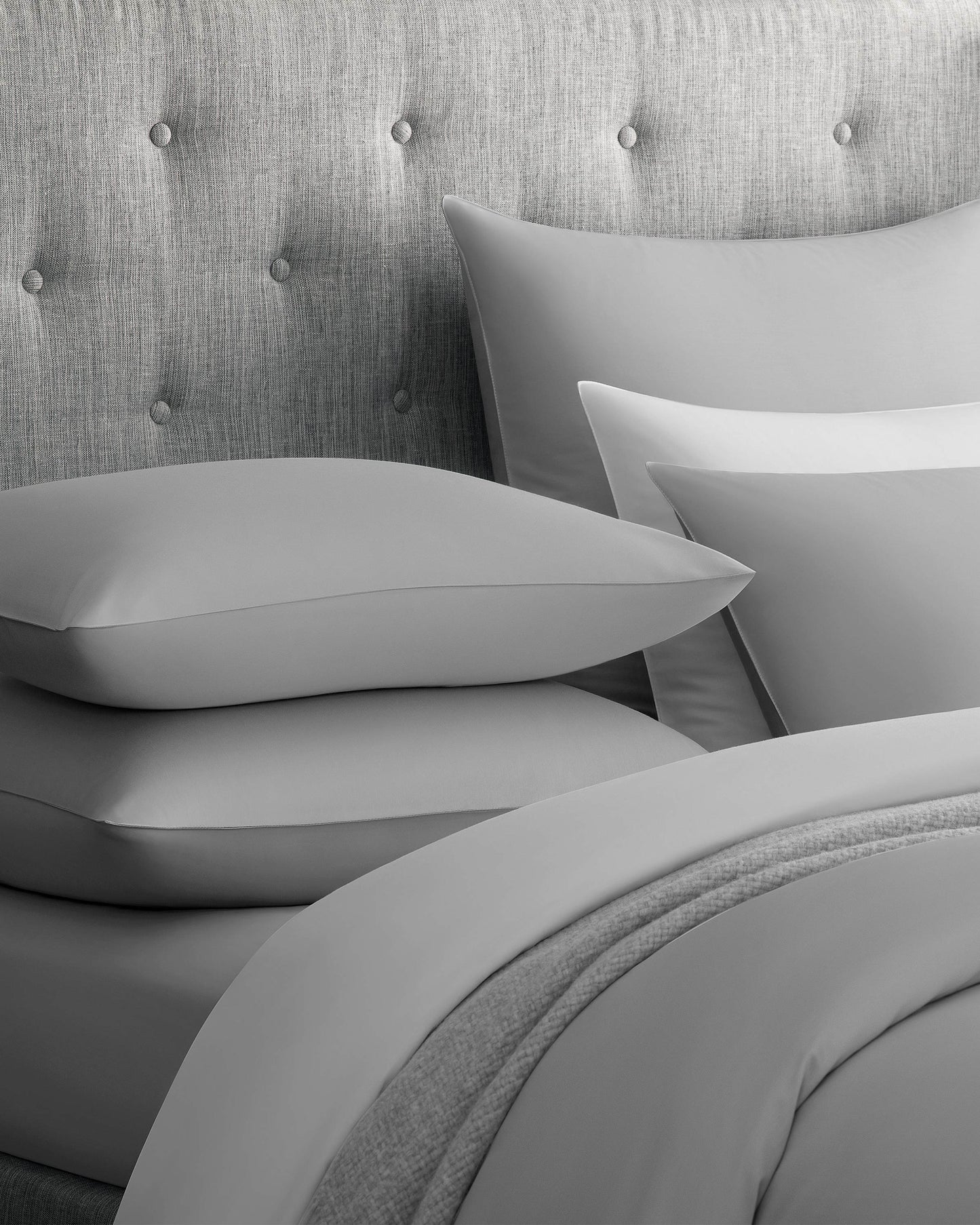 Togas Avari Pillowcase in Grey