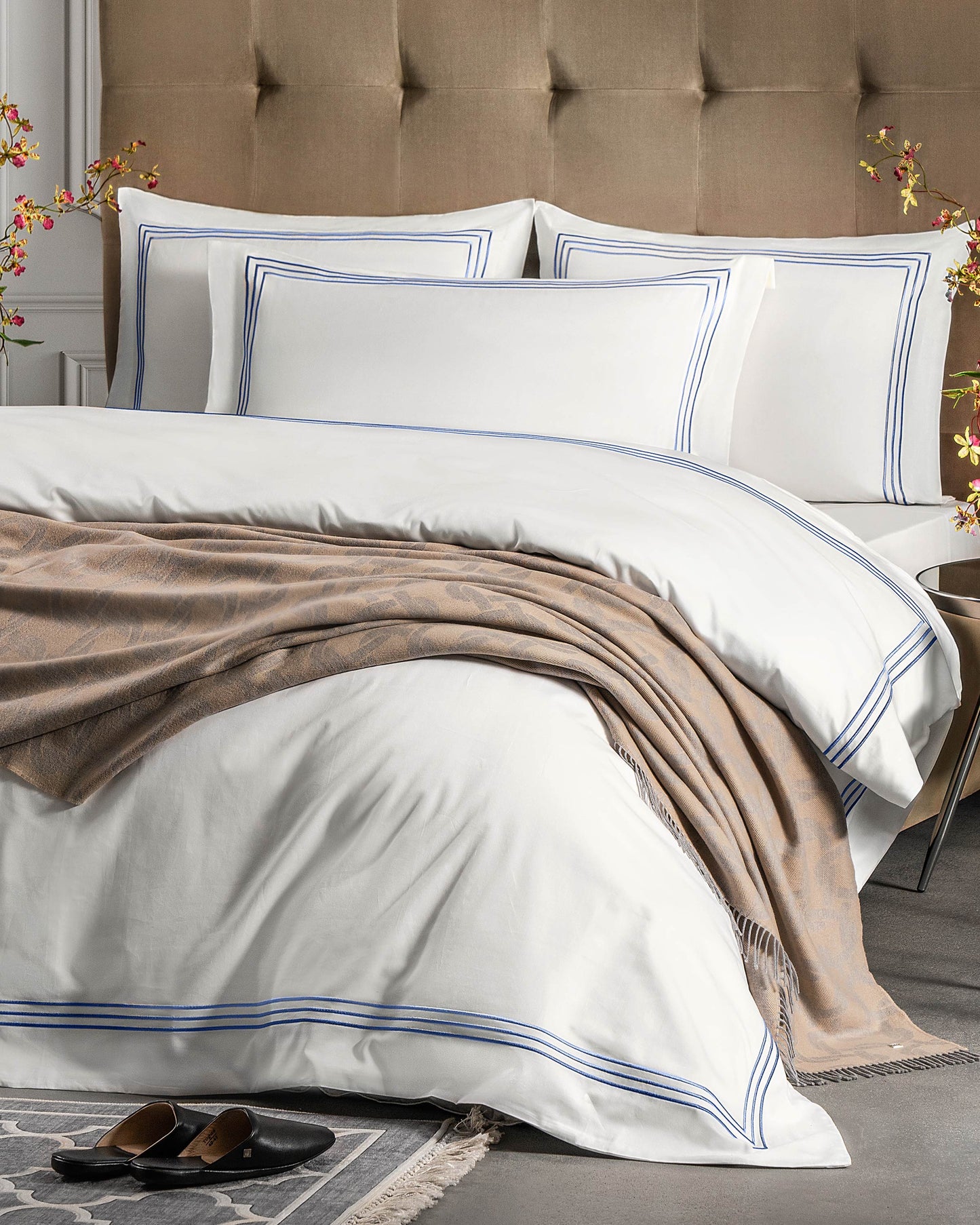Togas Iris Duvet Cover in White Blue