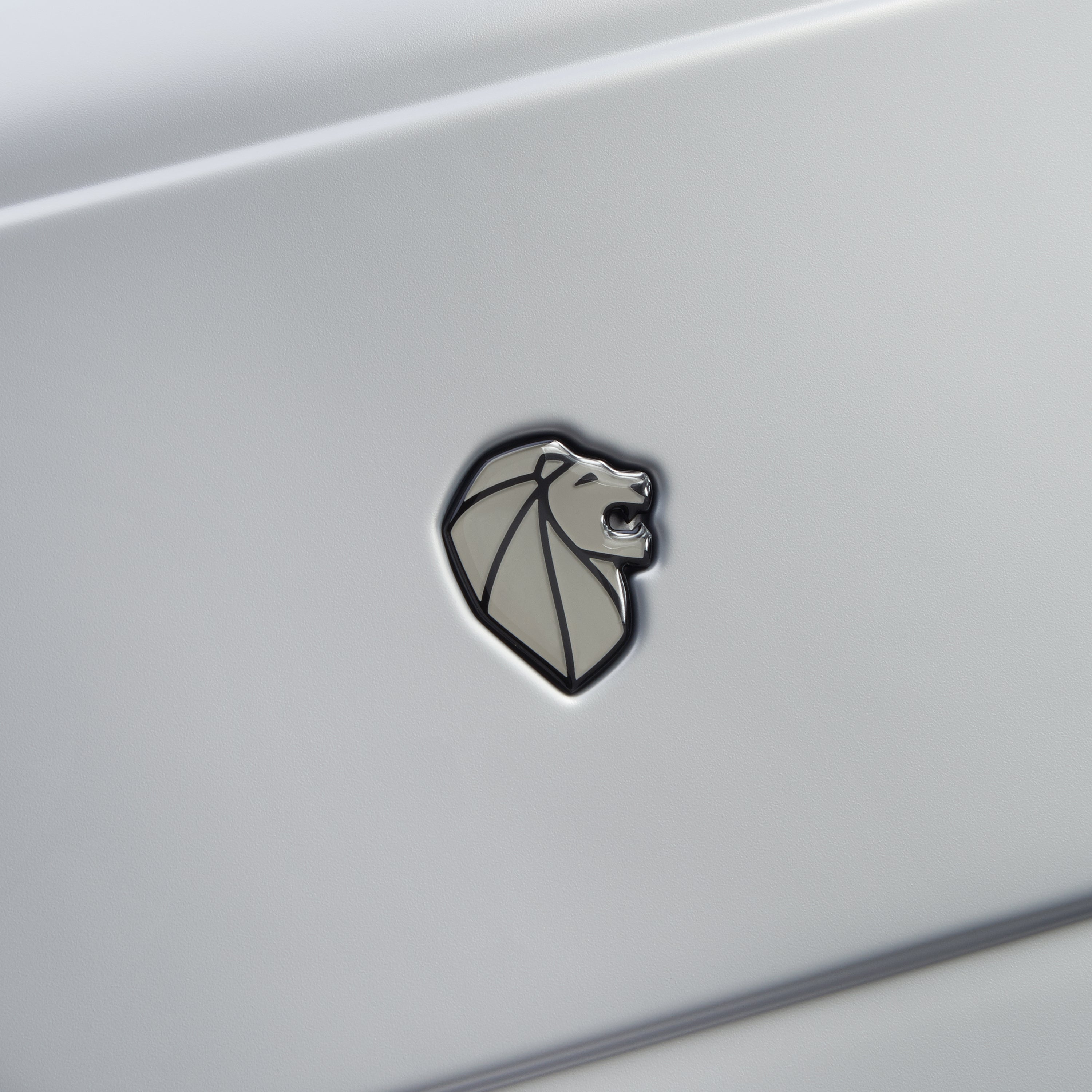 Peugeot Zip Hardcase 4 Double Wheel Expandable Luggage Trolley