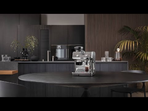 De'Longhi La Specialista Arte Evo Espresso Coffee Machine, Cold Extraction & Built-in Grinder, Silver – EC9255.M