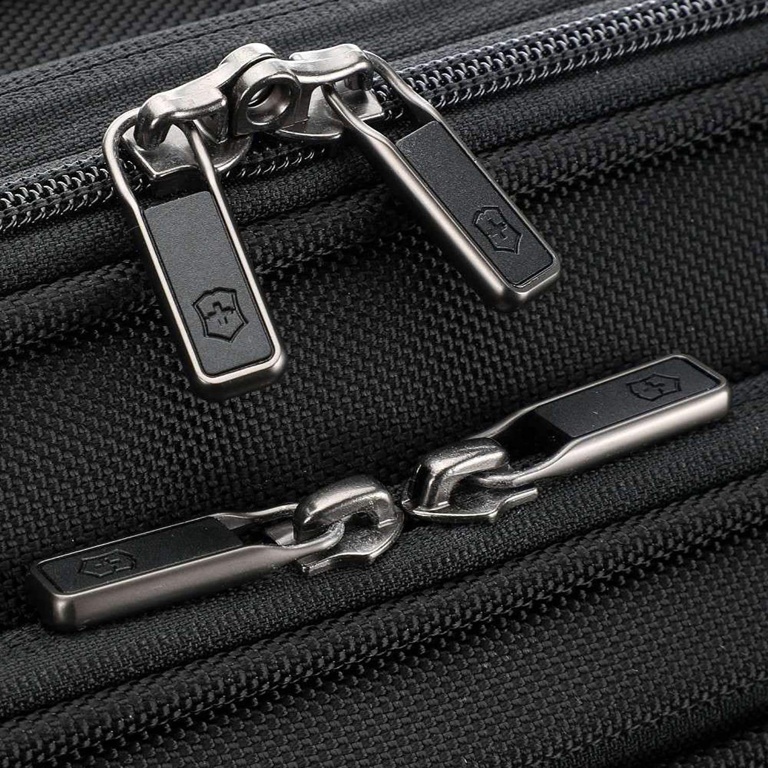 Victorinox Werks Traveler 6.0