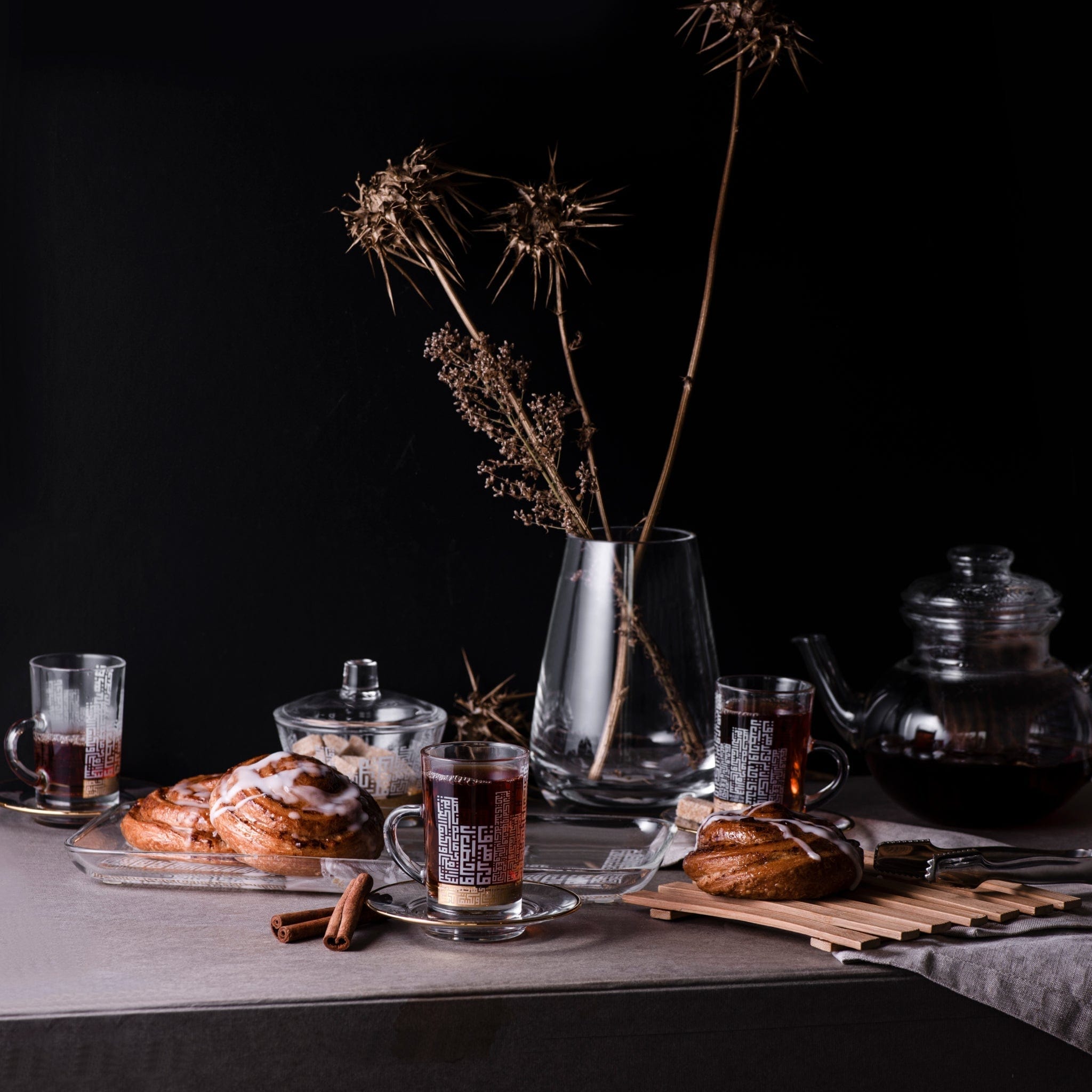 Dimlaj Abraj Tea Cups & Saucers 6Pc Gold