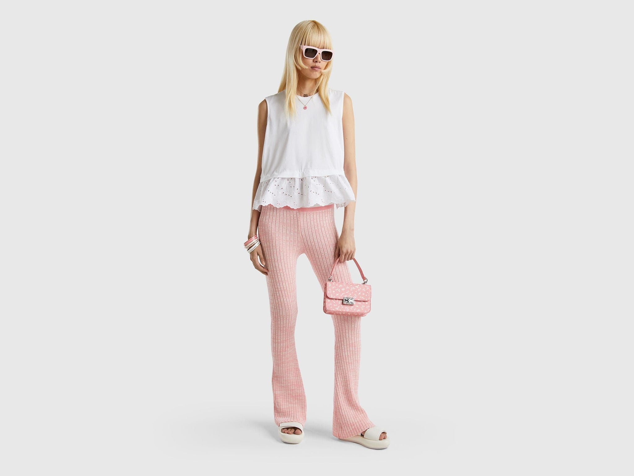 Tank top with broderie anglaise flounce