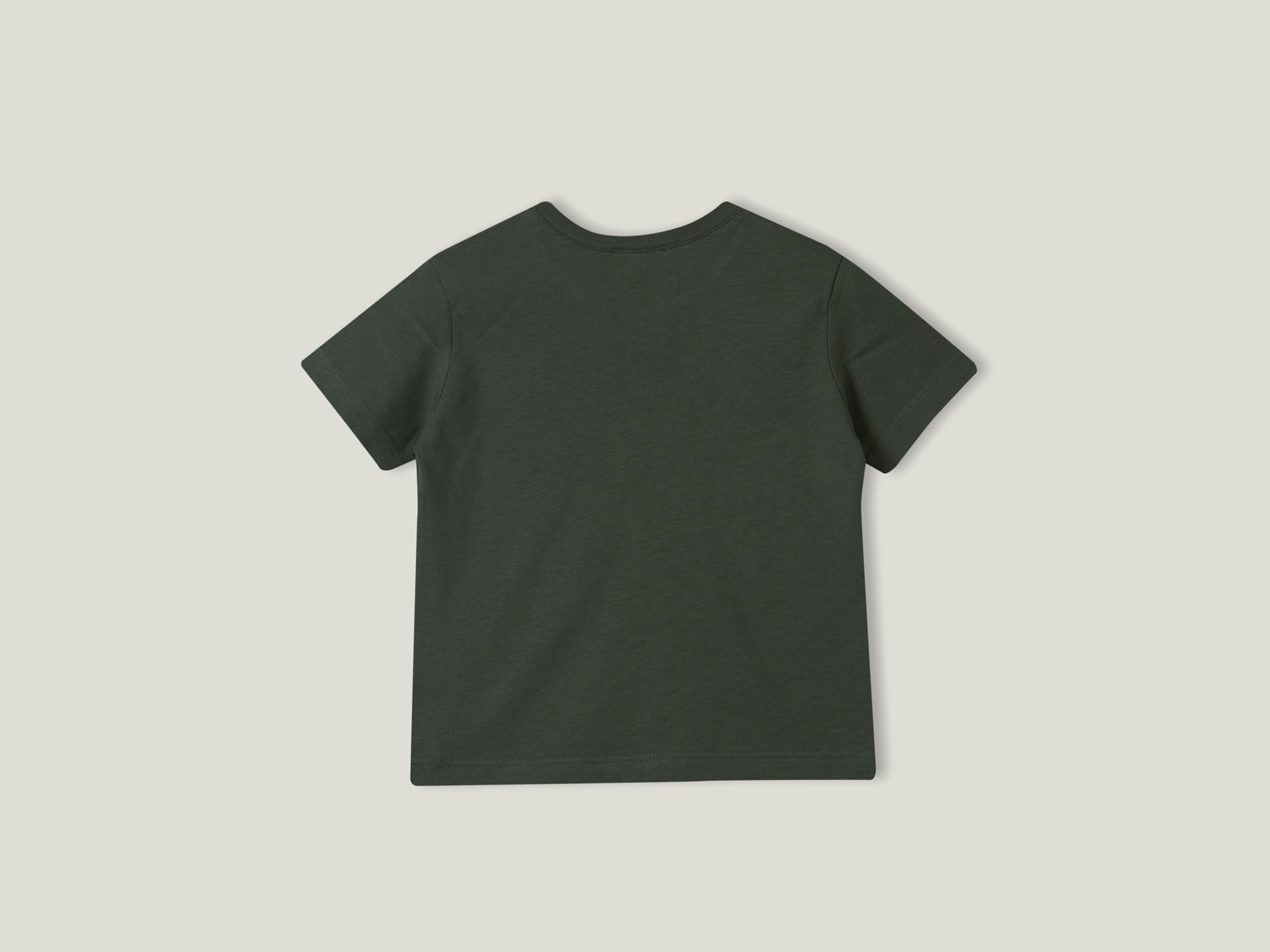 100% cotton t-shirt with logo