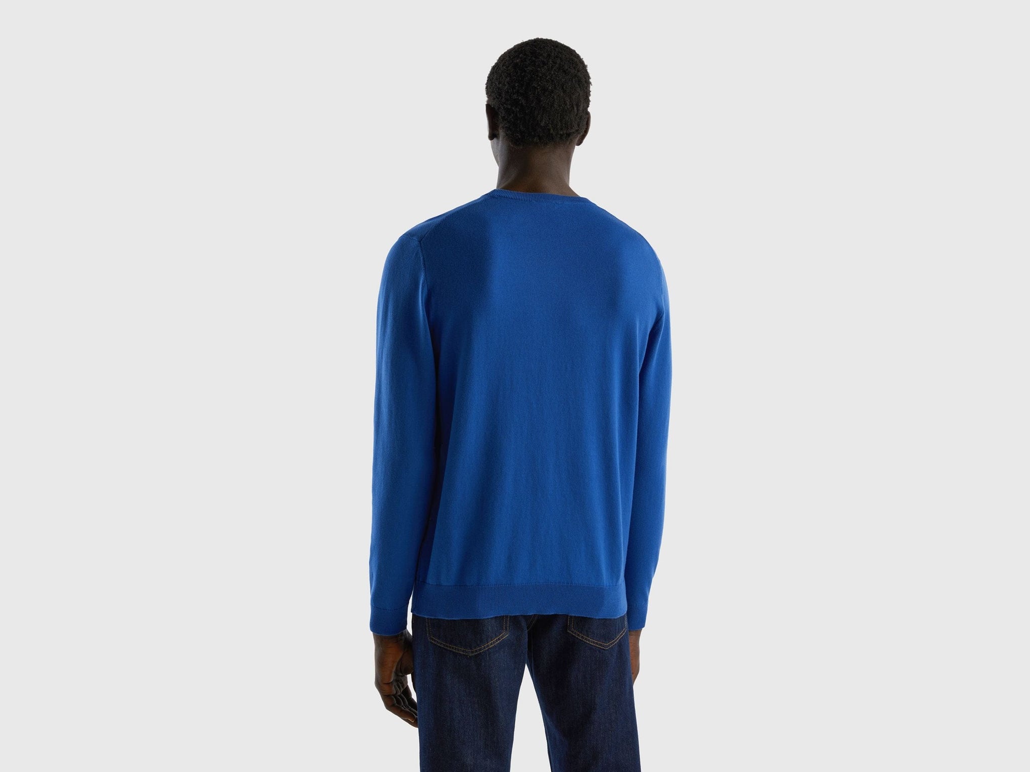 Crew neck sweater in 100% cotton