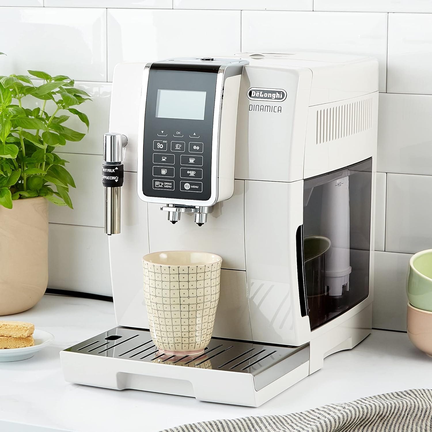 De'Longhi Dinamica Coffee Machine