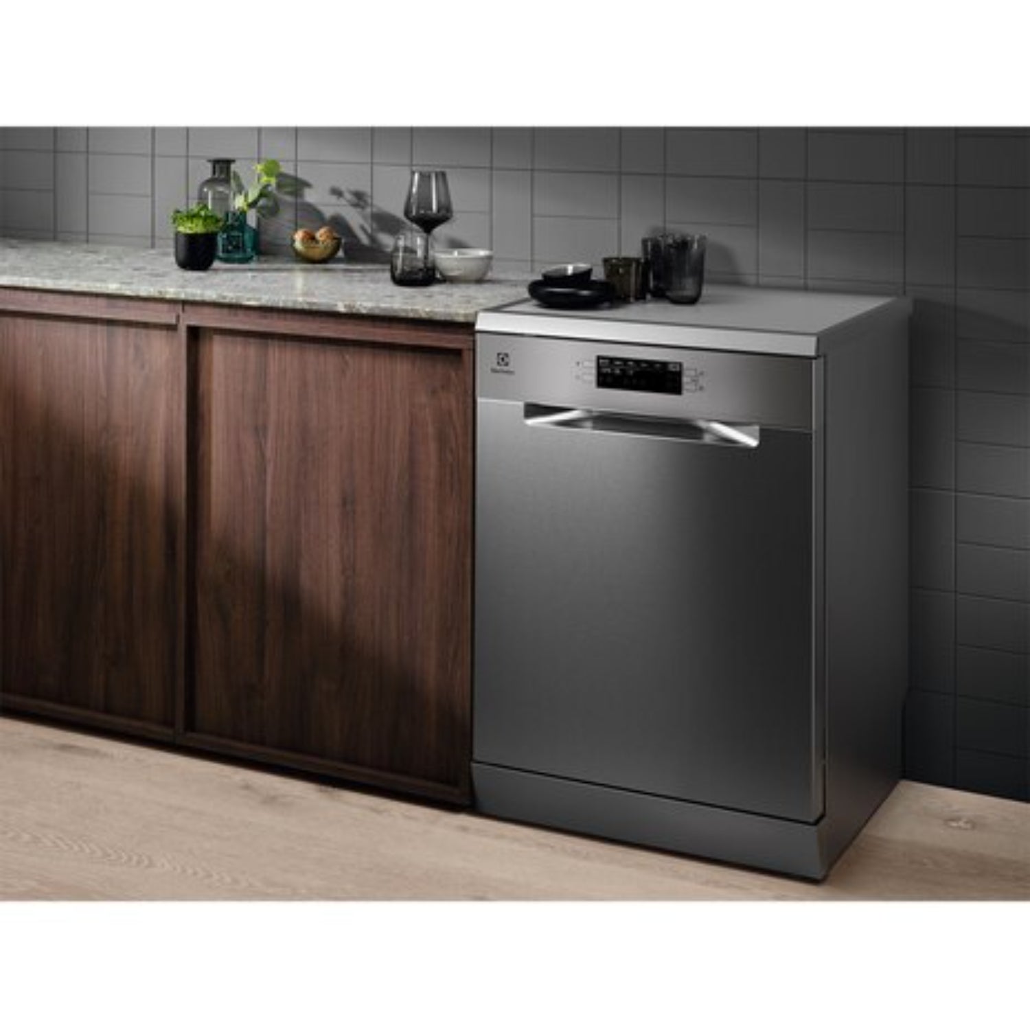 Electrolux 13 Place Settings Freestanding Dishwasher 60cm