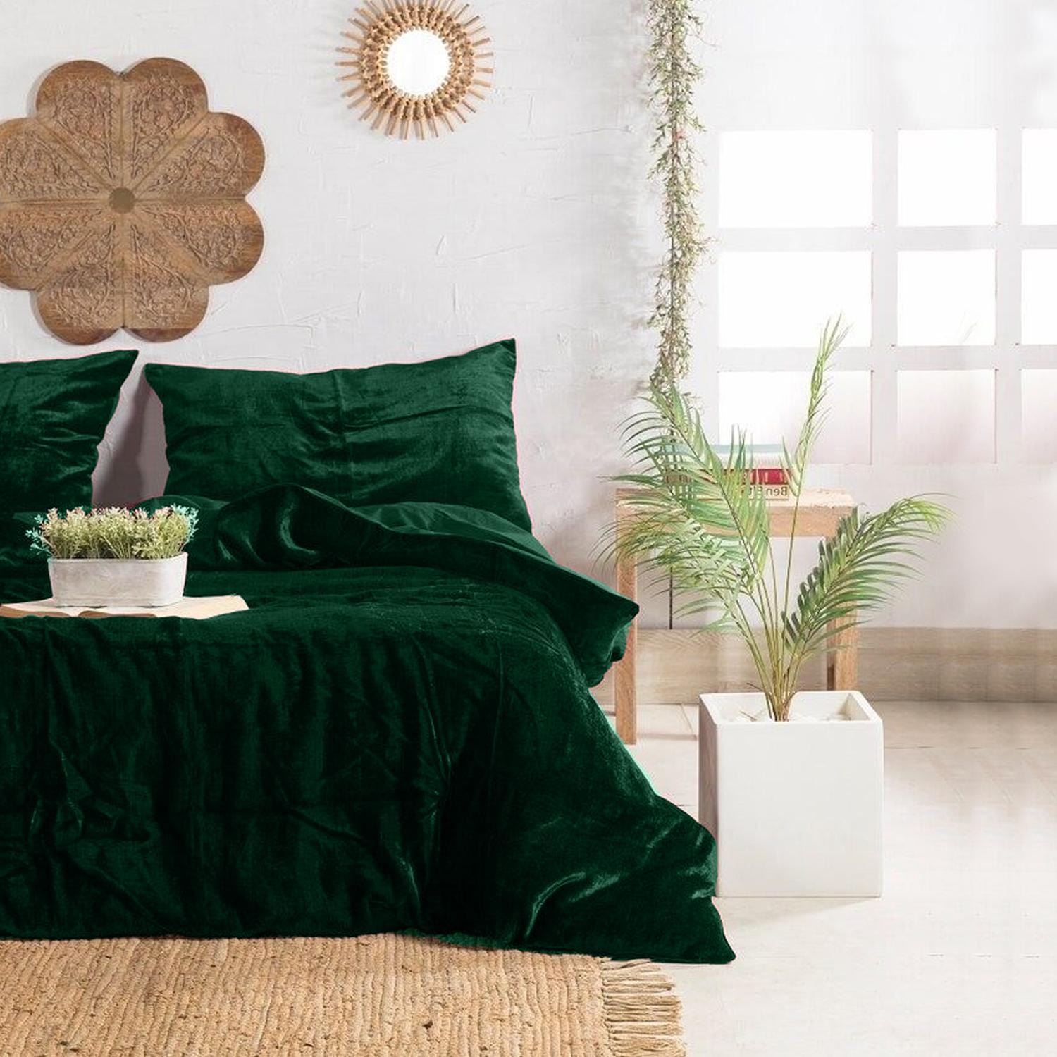 Cotton Home 3-piece Velvet Comforter