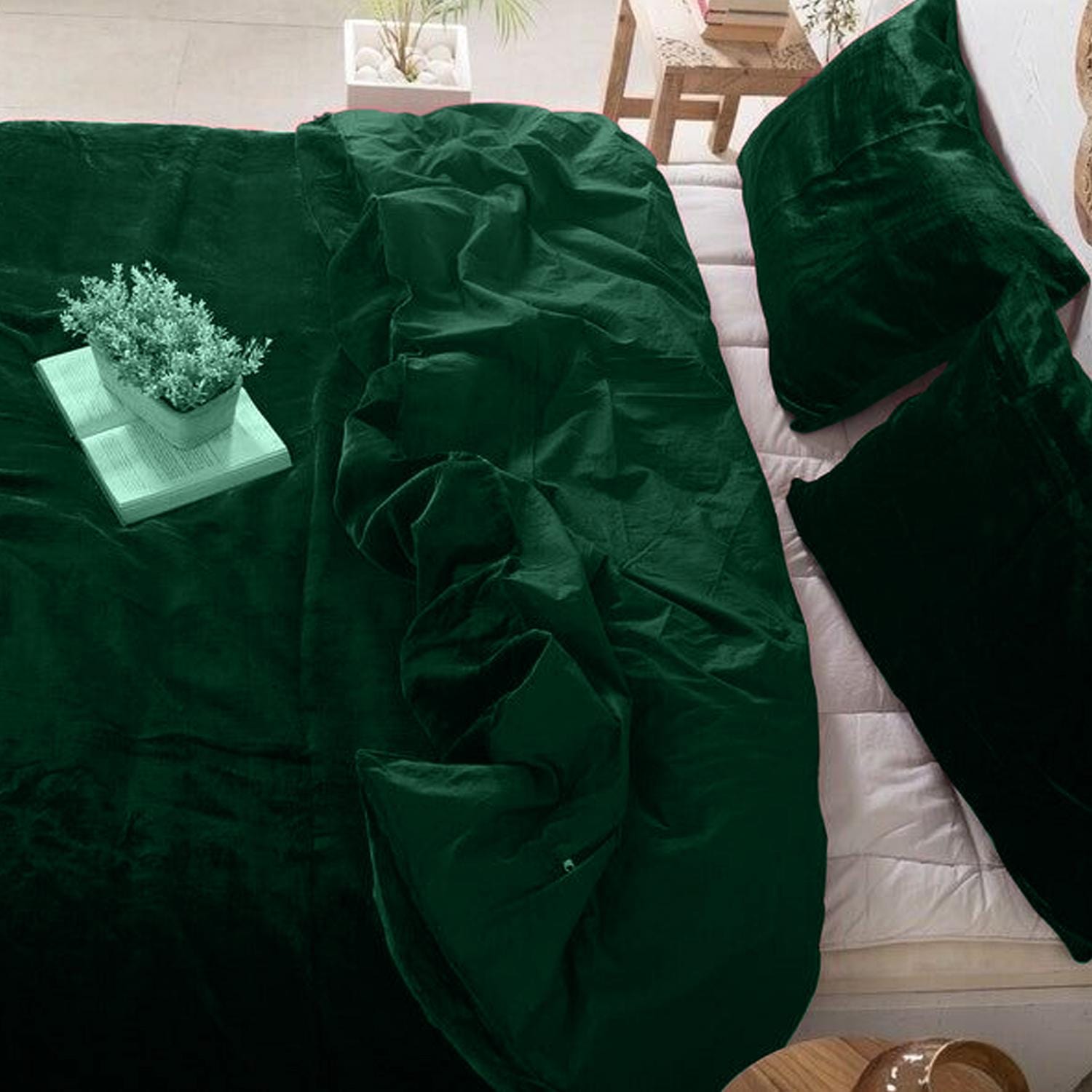 Cotton Home 3-piece Velvet Comforter