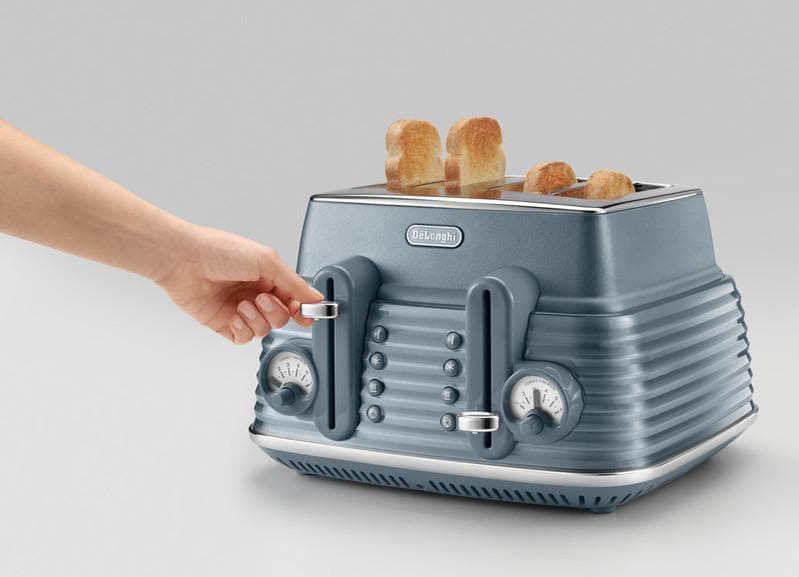De'Longhi Scolpito Toaster