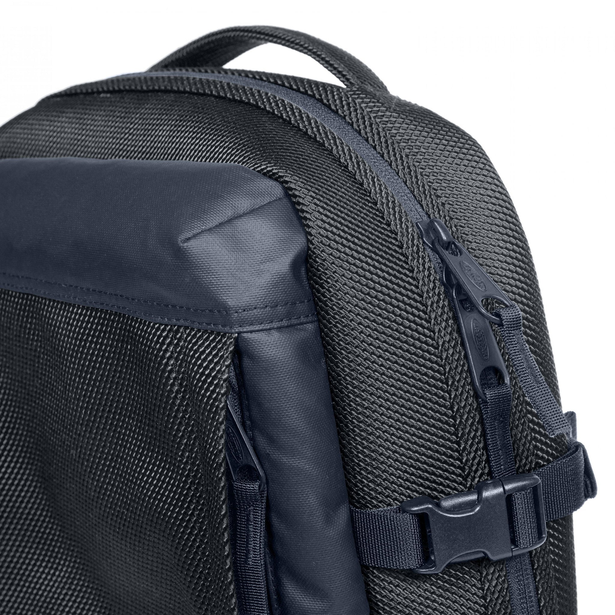 Eastpak Tecum M Cnnct Marine Medium Backpack