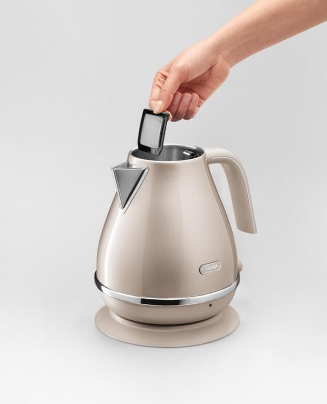 De'Longhi Icona Metallics Electric Kettle