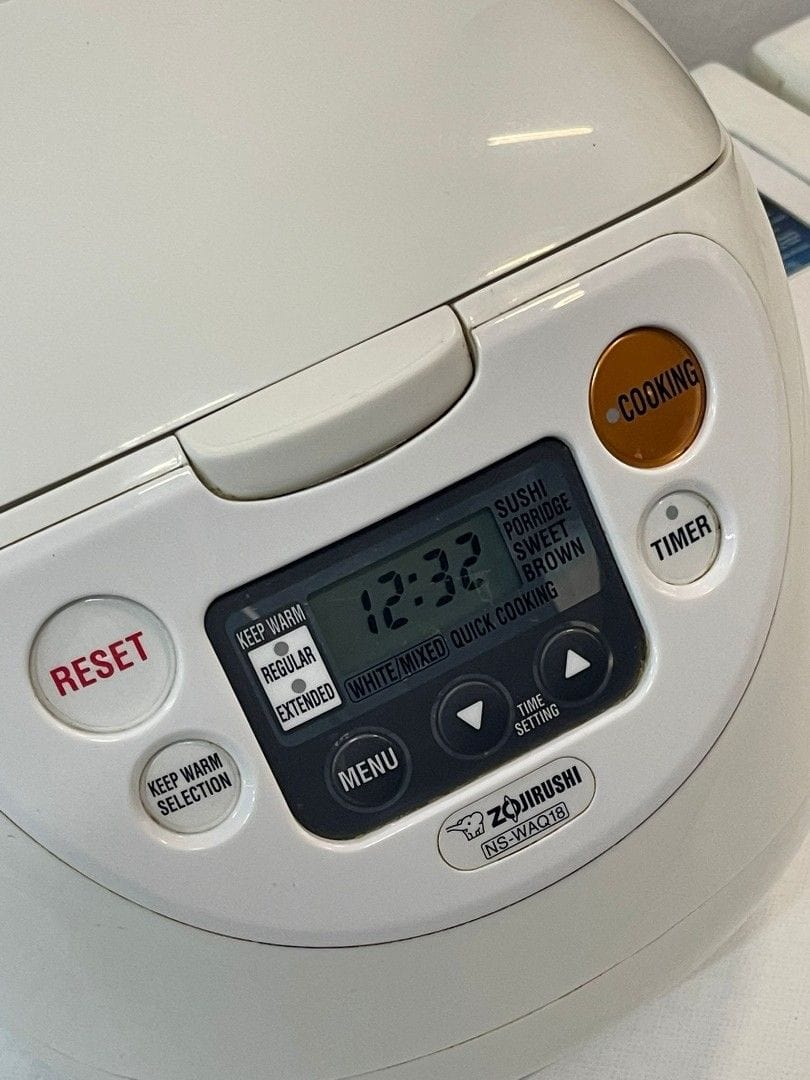 Electronic Rice Cooker And Warmer 1.8 Litre Cool White