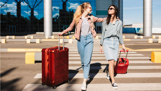 THE PERFECT AIRPORT LOOK