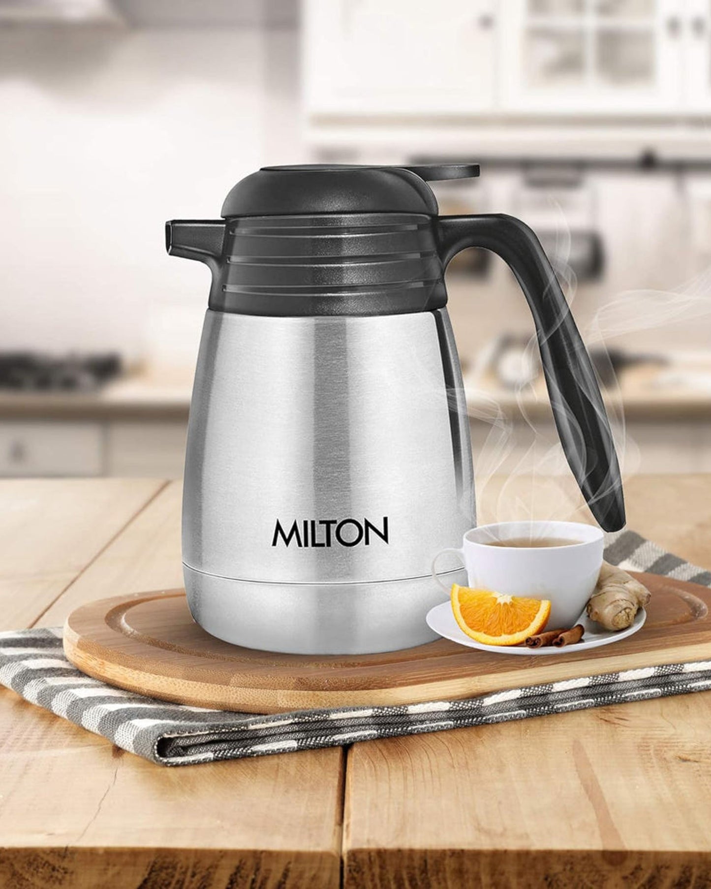 Milton Thermosteel Carafe 24 Hours Hot And Cold, 1000 Ml, Silver |Double Walled | Food Grade | Tea | Coffee, Heat & Cold Retention, Leak Proof, Rust Free, Easy To Carry