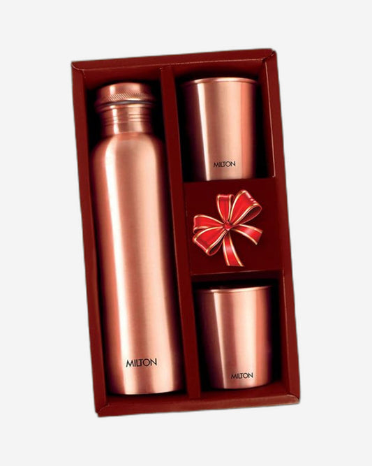 Milton Copperas Gift Set Of 1 Bottle, 950Ml With 2 Pc Tumbler, 100% Pure Copper, Bpa Free, Leak Proof, Office Bottle, Boosts Immunity, Supports Digestive & Liver Health, Ayurveda Inspired