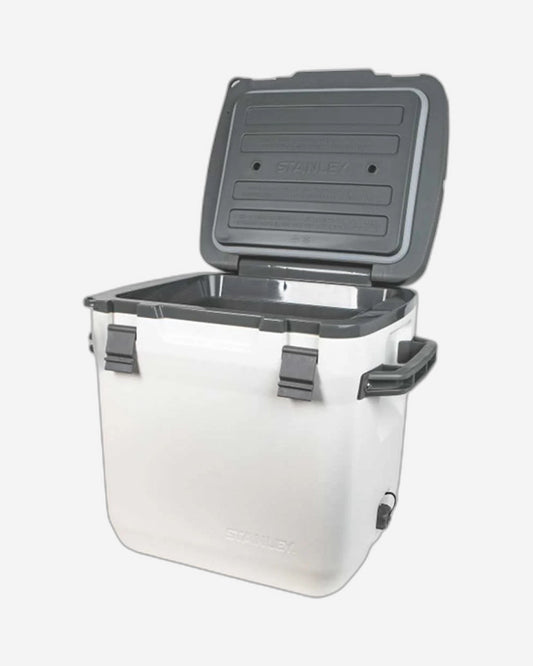 Stanley Cooler 28L / 30QT Polar White