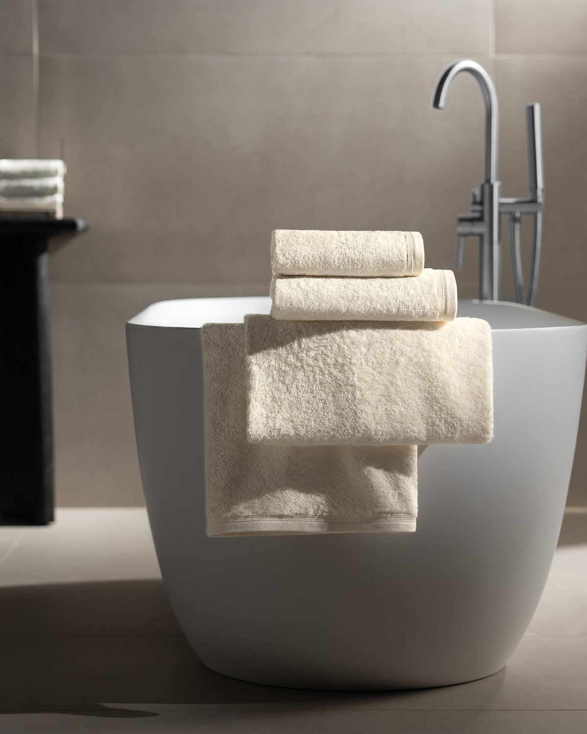 Togas Arcadia Bath Sheet in Ecru