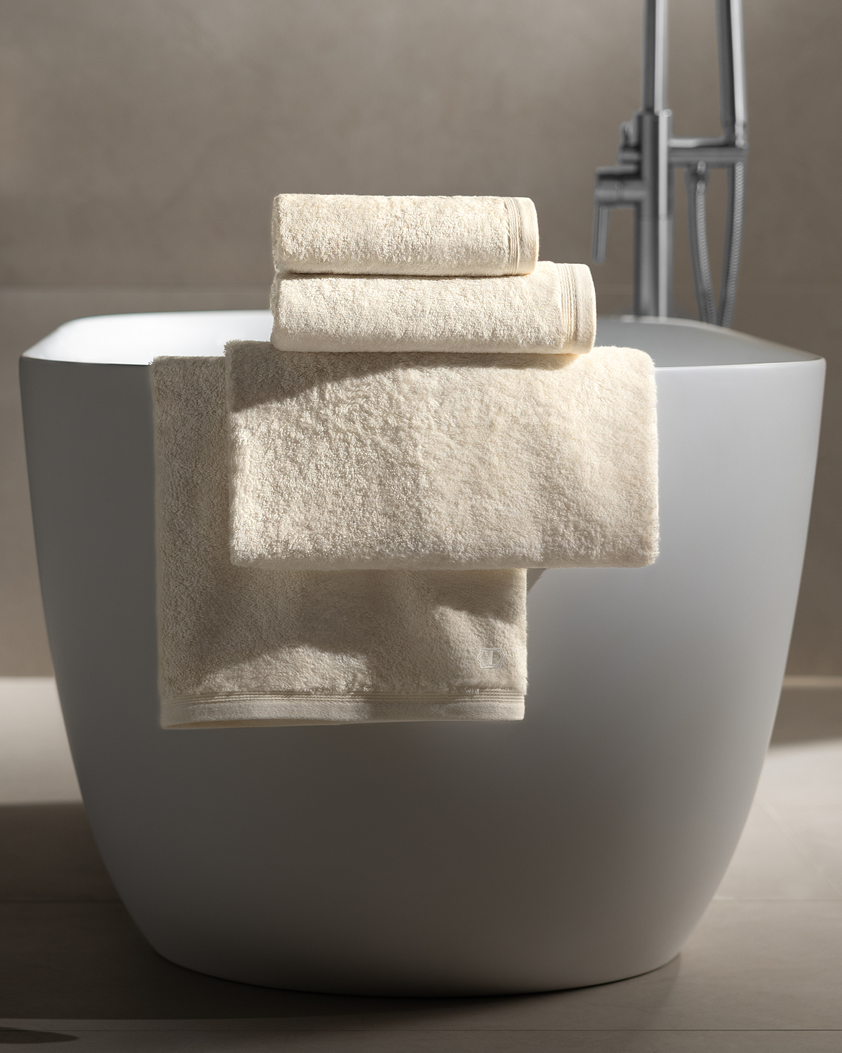 Togas Arcadia Bath Sheet in Ecru