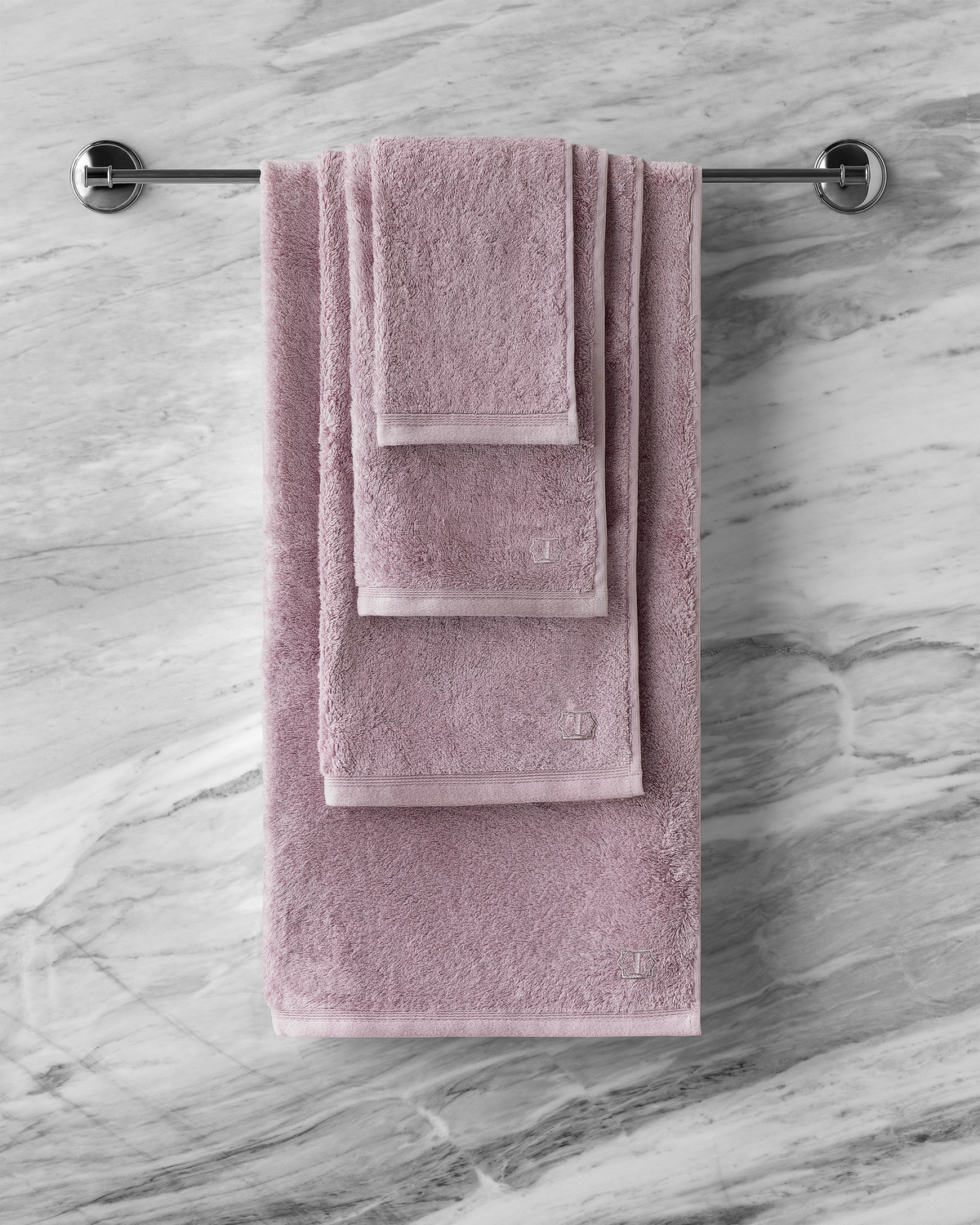 Togas Poitiers Guest Towel in Pink