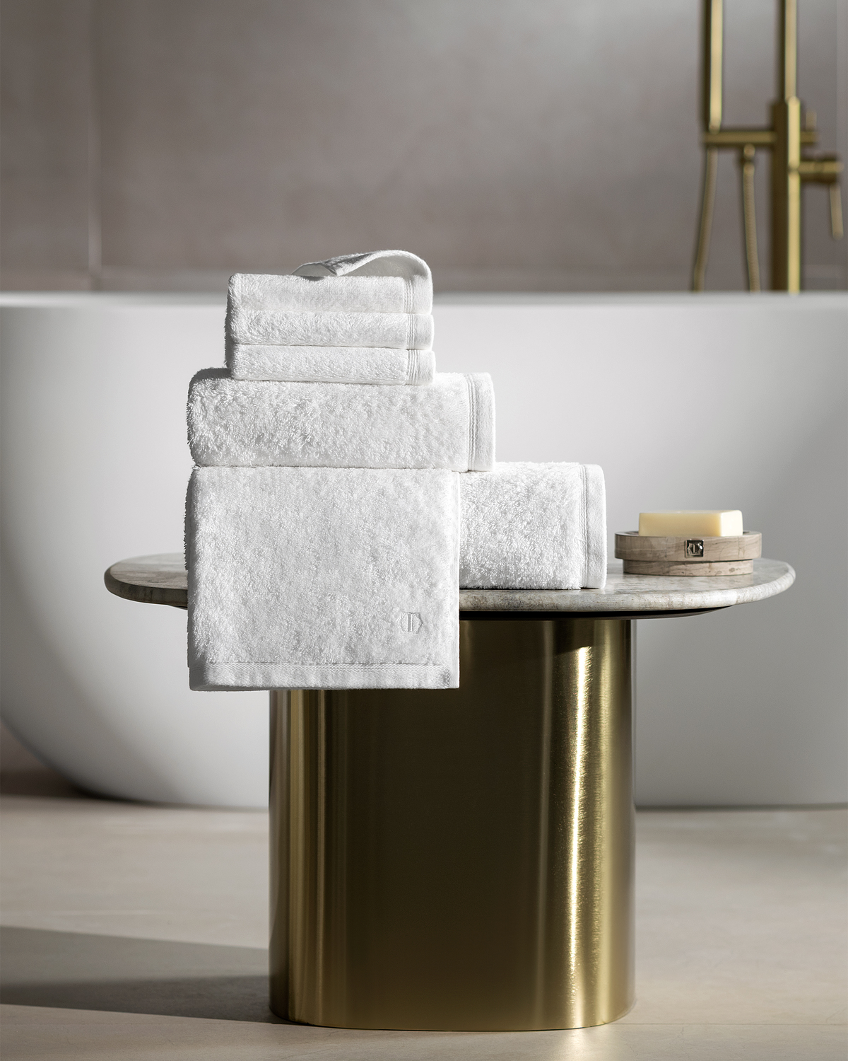 Togas Poitiers Bath Sheet in White