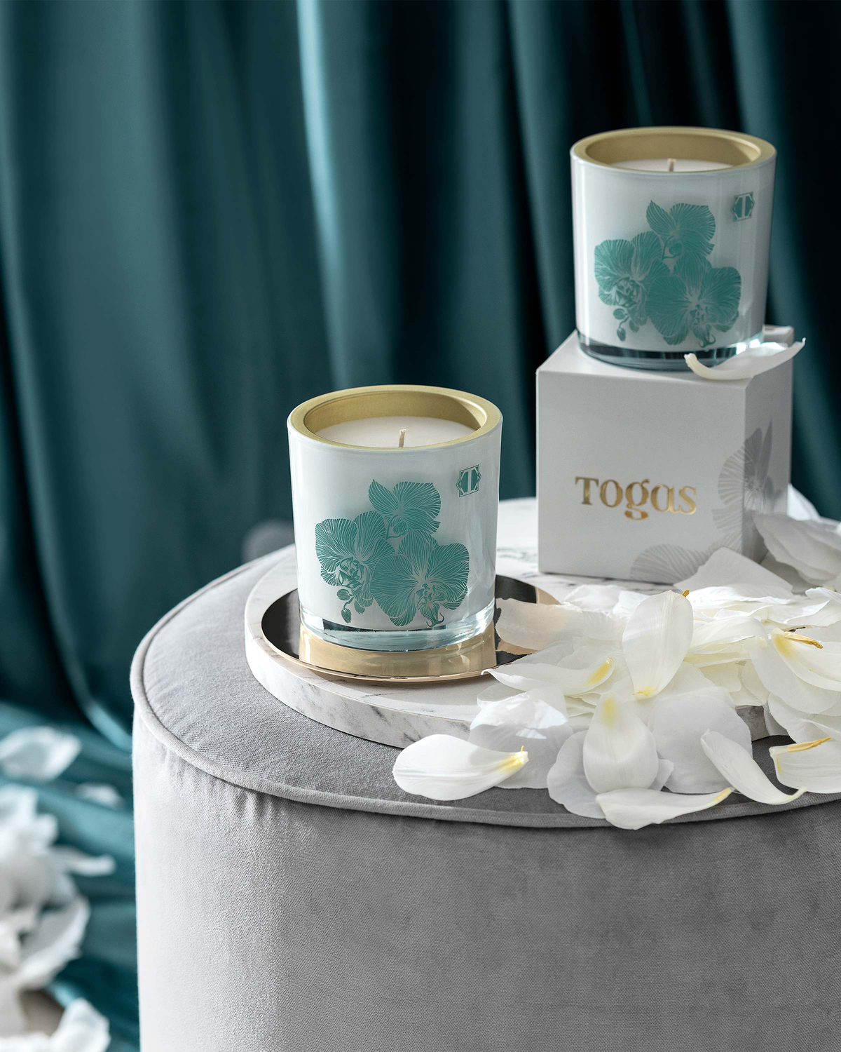 Togas Woody Saffron Oznu Aromatic candle