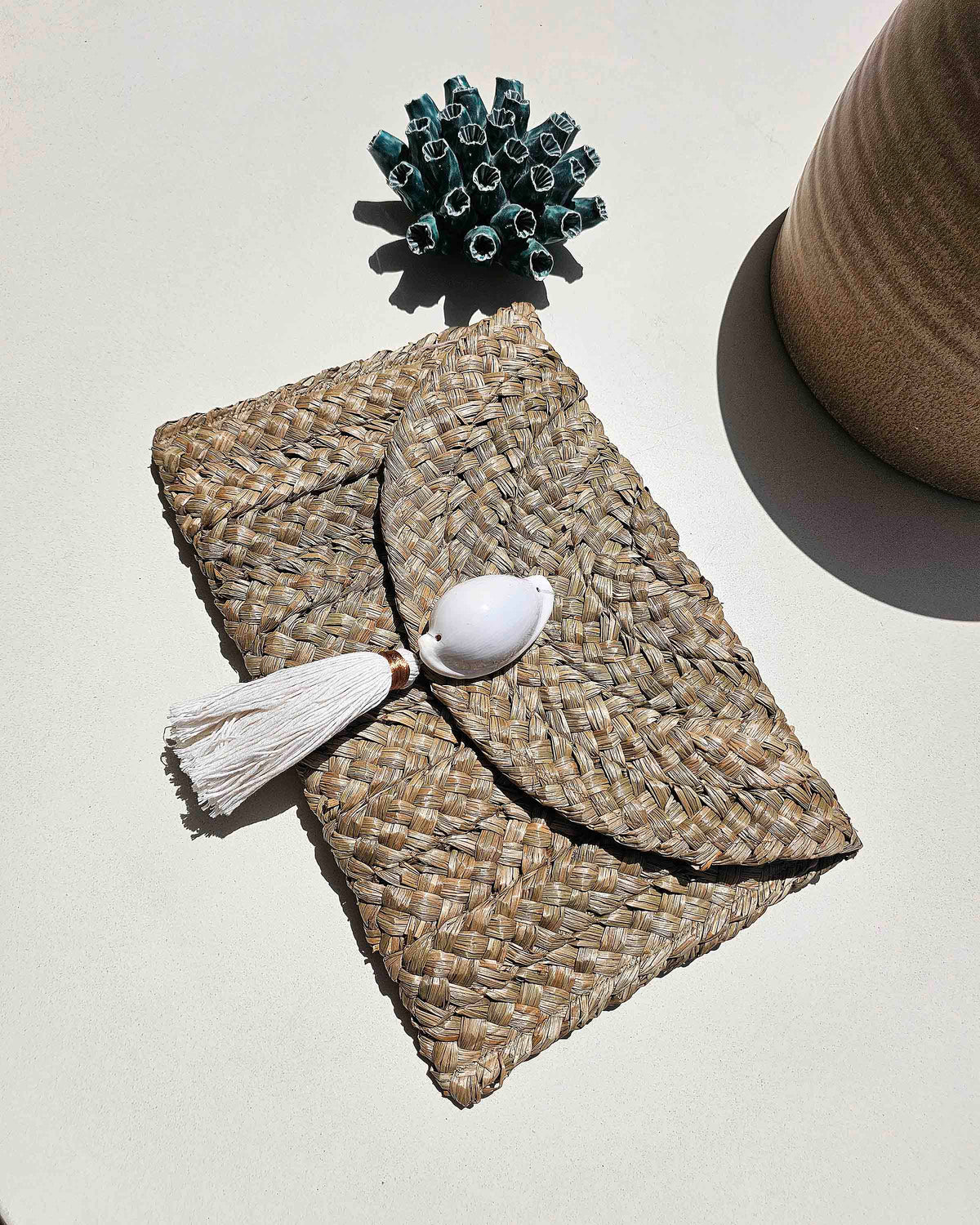 OHSun Moana Egg Shell & Straw Clutch