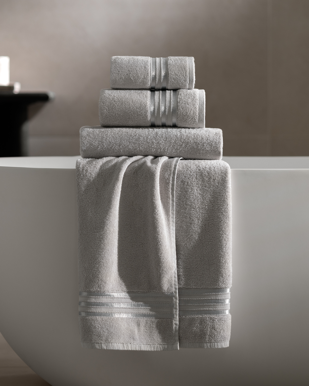 Togas Arcadia Bath Towel in Grey