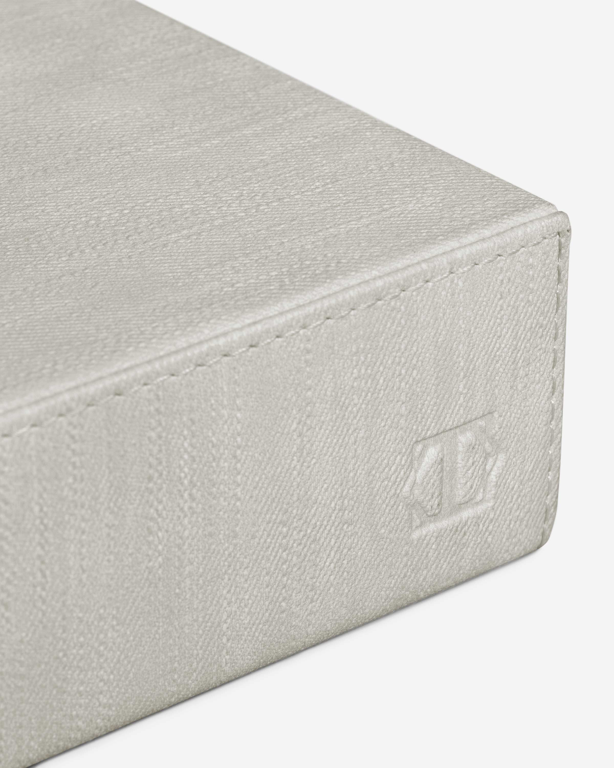 Togas Airy Tissue box rectangular in Ecru
