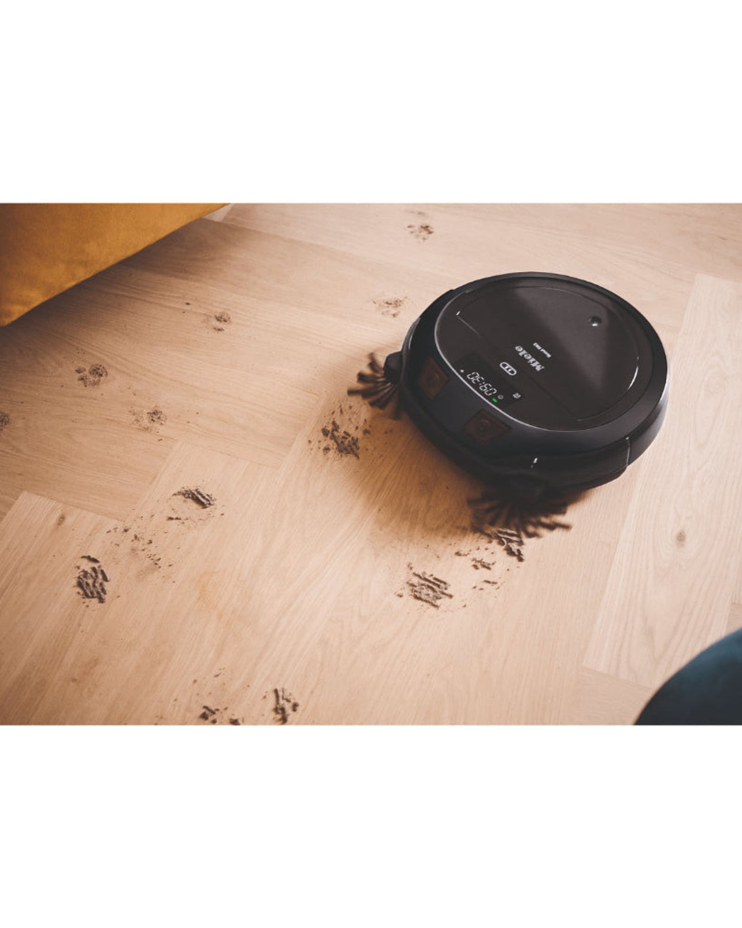 Miele Robot Vacuum Cleaner Scout RX3 OBSW with 3D Smart Navigation and Quattro Cleaning Power