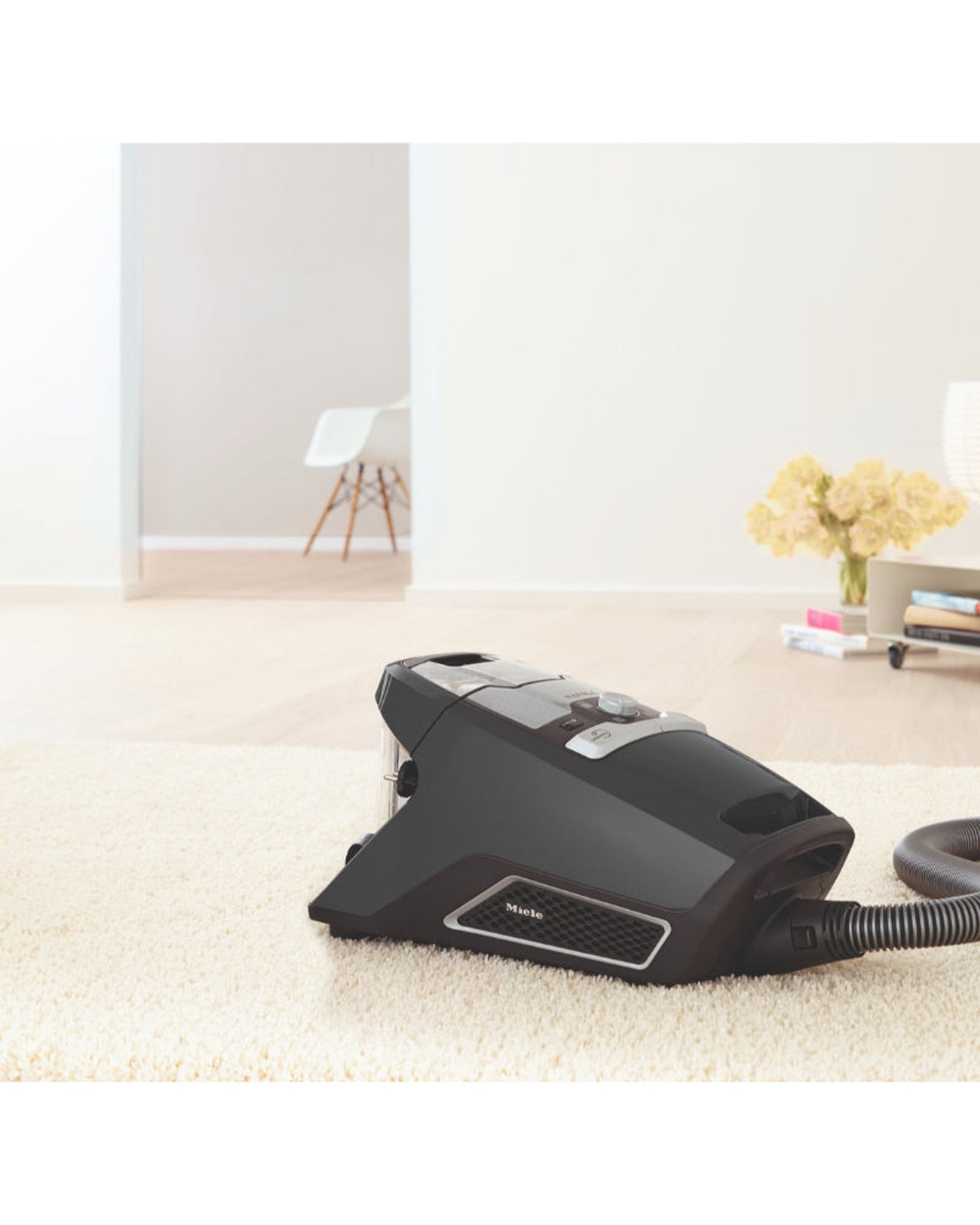 Miele Blizzard CX1 PowerLine Vacuum Cleaner