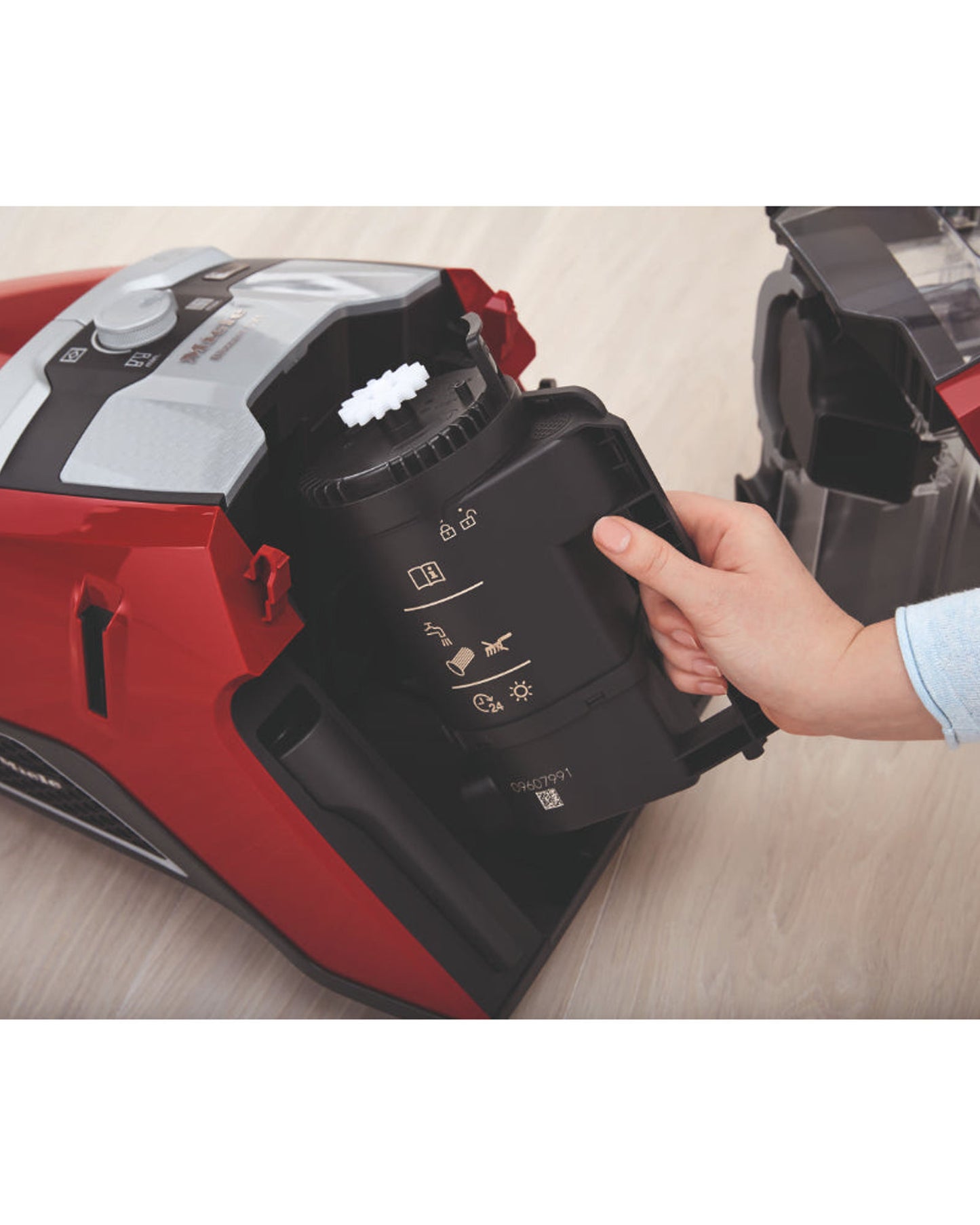 Miele Blizzard CX1 Cat&Dog Vacuum Cleaner