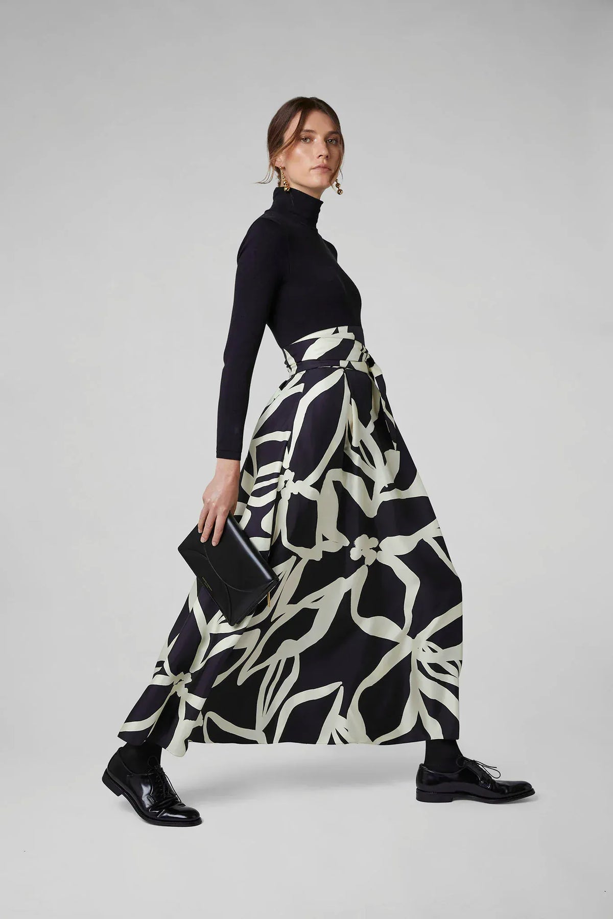 Gail Silk Twill Printed Maxi Skirt in Black