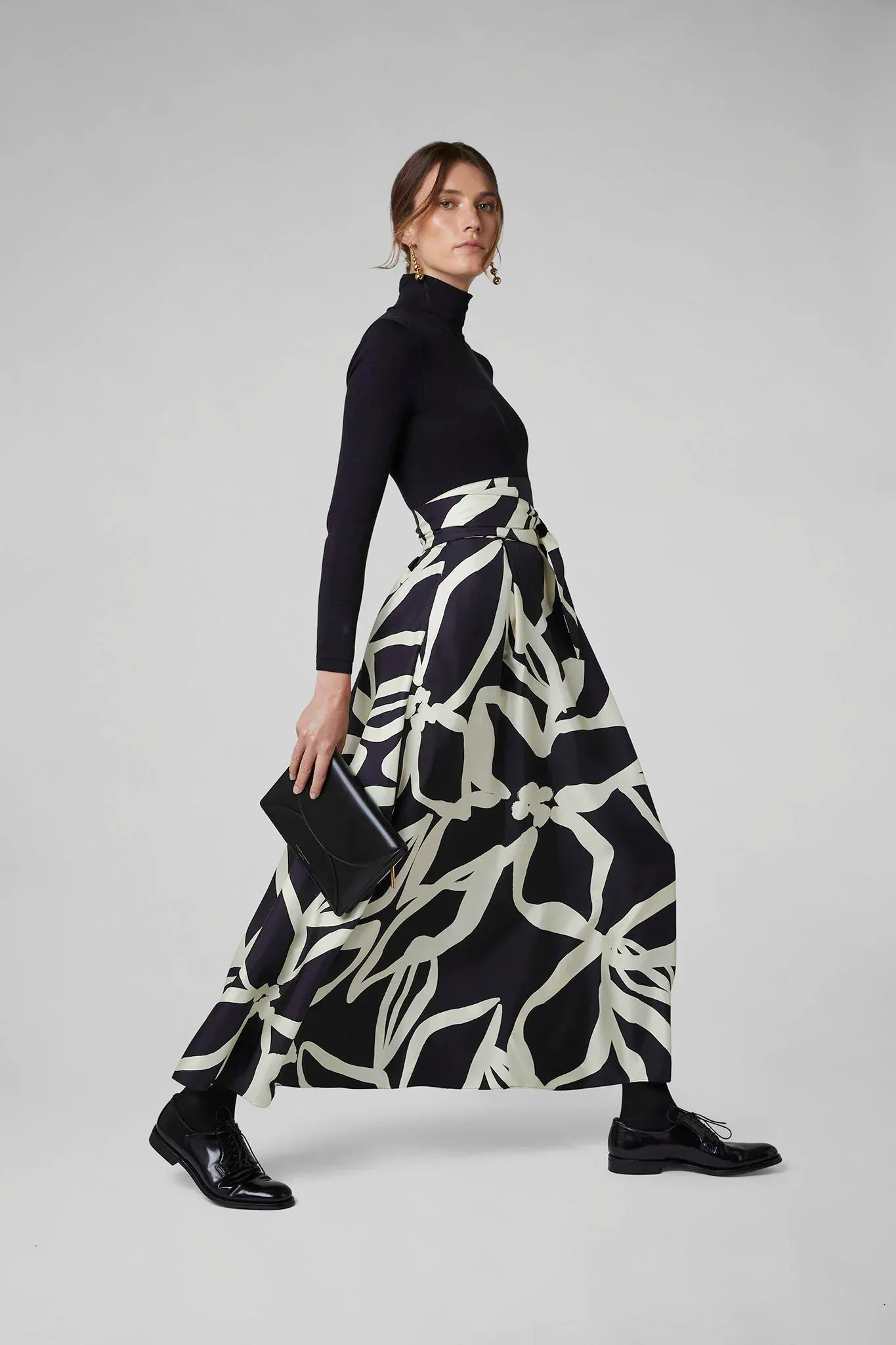 Gail Silk Twill Printed Maxi Skirt in Black