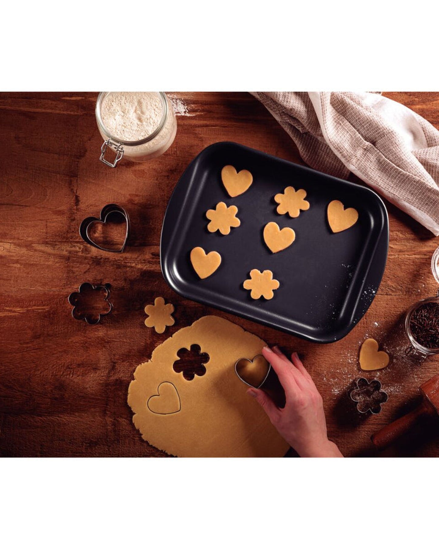 Tramontina Brasil Aluminum Flat Roasting Pan with Interior and Exterior Starflon Max Nonstick Coating Graphite, 40 cm, 3,8 L