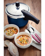 Tramontina Brazil  Vancouver 20cm 4.5L Blue Aluminum Pressure Cooker with Easy to Clean Interior and Exterior Starflon Max PFOA Free Nonstick Coating