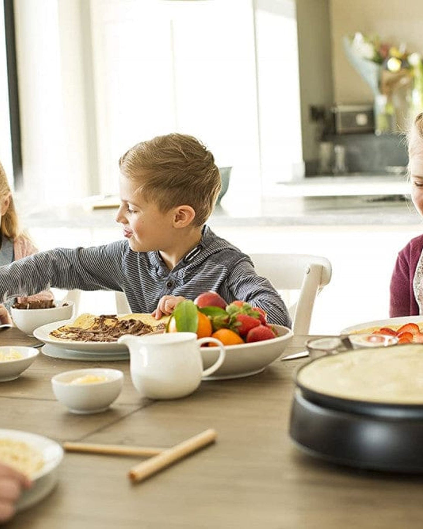 Russell Hobbs Fiesta Crepe & Pancake Maker