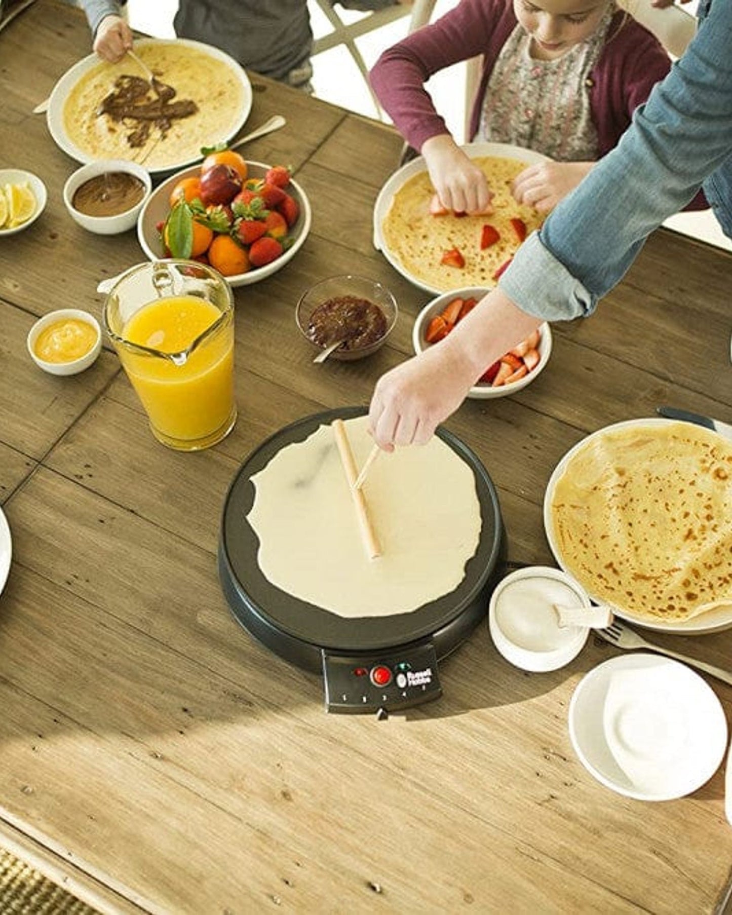 Russell Hobbs Fiesta Crepe & Pancake Maker