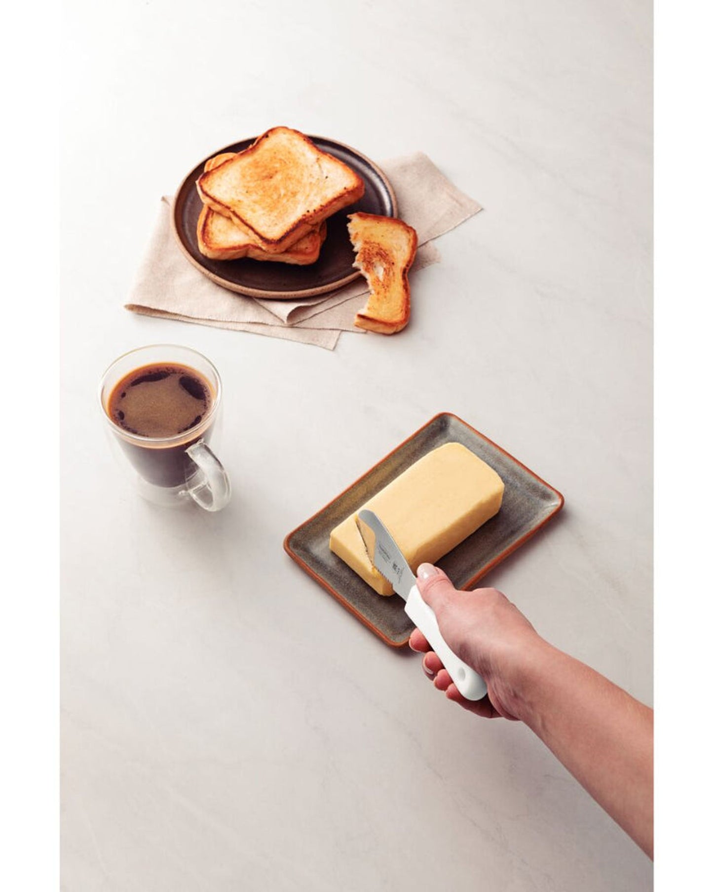 Tramontina Professional Serrated Spatula 4x1.25Inch