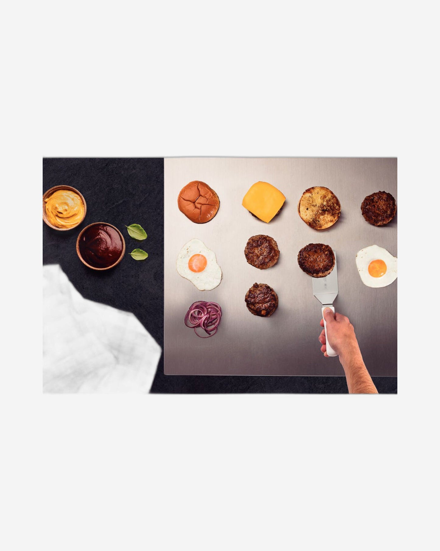 Tramontina Professional Frying Spatula with Stainless-Steel Blade and White Polypropylene Handle 5x2.1/2"